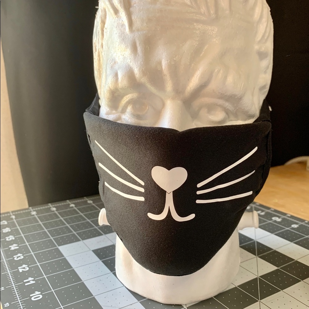 Kitten face mask